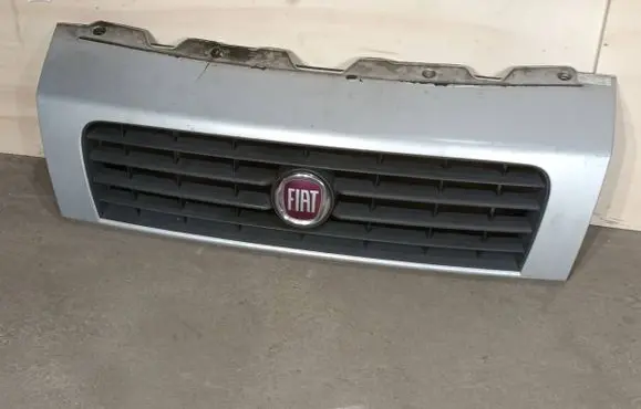 Fiat Ducato Front bumper upper radiator grill 1308067070