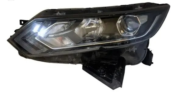 Nissan Qashqai Headlight/headlamp 10019009