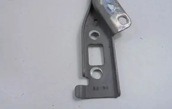 Ford Fusion Engine bonnet/hood hinges 2S6116800BA