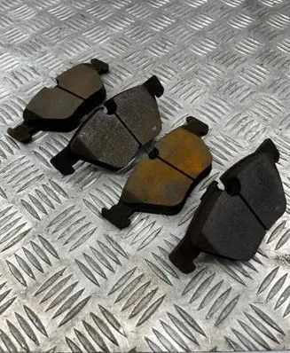 BMW 5 F10 F11 Brake pads (front) 