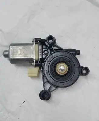 Porsche Macan (95B) Rear door window regulator motor 5Q0959802C