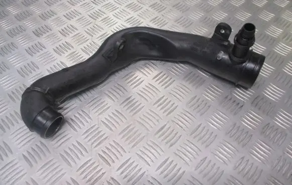 Skoda Fabia Mk1 (6Y) Air intake hose/pipe 6Q0129654
