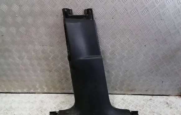 Citroen C5 Aircross (B) pillar trim (bottom) 9677772777 9677772577