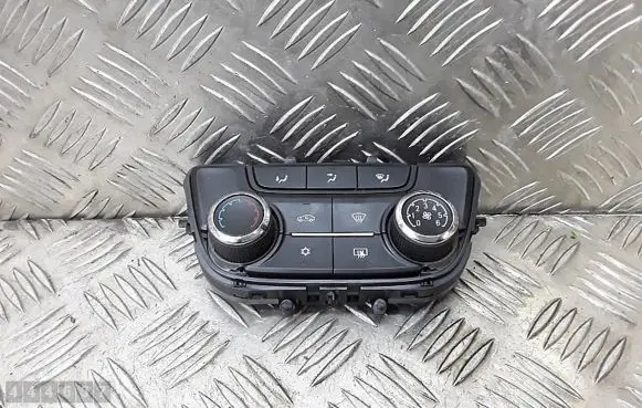 Opel Zafira C Climate control unit A2C53374862
