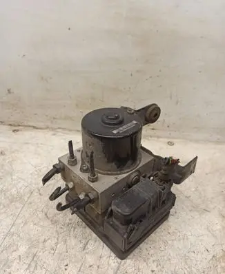 Volvo V50 ABS Pump 31274908