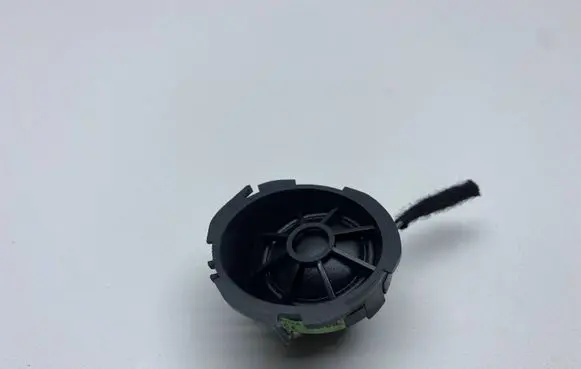 Audi A3 S3 A3 Sportback 8P Front door speaker 8P0035399C
