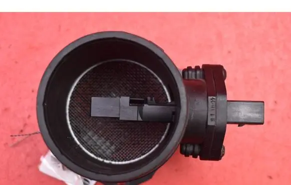 Audi A4 S4 B6 8E 8H Mass air flow meter 06B133471A