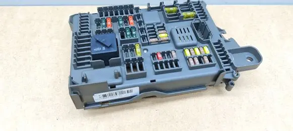 BMW X5 E70 Fuse module 518954021A