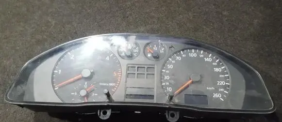 Audi A4 S4 B5 8D Speedometer (instrument cluster) 8d0919861f