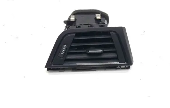 BMW 4 F32 F33 Dashboard air vent grill cover trim 9218550