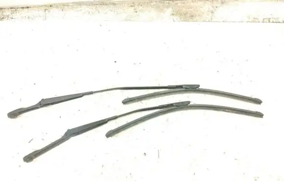 Porsche Panamera (971) Front wiper blade arm 971955410
