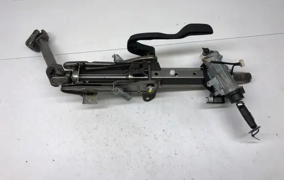 Skoda Yeti (5L) Steering wheel axle set 1K0905851B 1K1419502BC 3T0837202C