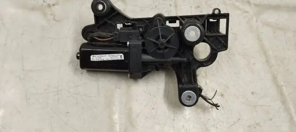 Mercedes-Benz S C217 Seat belt adjustment motor A2178600282