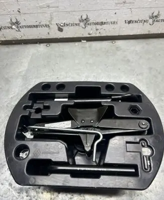 Renault Captur Tool set 995040911R