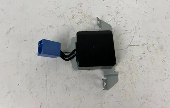 Mazda CX-30 Aerial antenna amplifier BDMD66T30