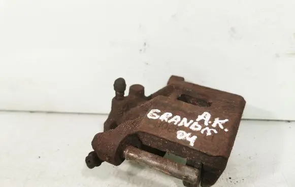 Mitsubishi Grandis Rear brake caliper