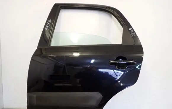Suzuki SX4 Rear door 
