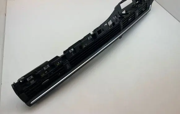 Audi A4 S4 B9 8W Dash center air vent grill 8W1820902D