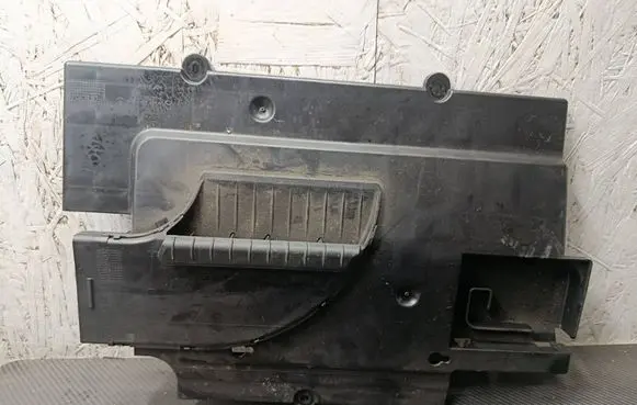 Mercedes-Benz A W169 Dashboard lower bottom trim panel A1698310145 106756C2A