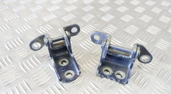 Honda CR-V Rear door hinge set 