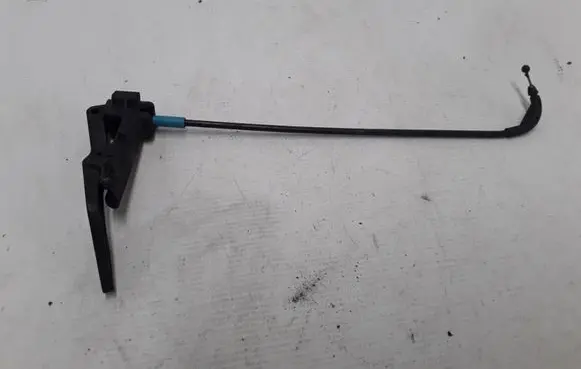 Engine bonnet/hood lock/catch