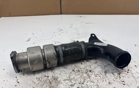 Ford Focus Intercooler hose/pipe AV616C750AE D05WE 133582