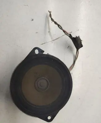 Chrysler Grand Voyager V Panel speaker 05064120AB 03008J0201
