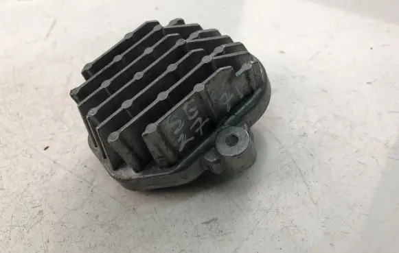 Volvo S90, V90 Xenon control unit/module B9081D