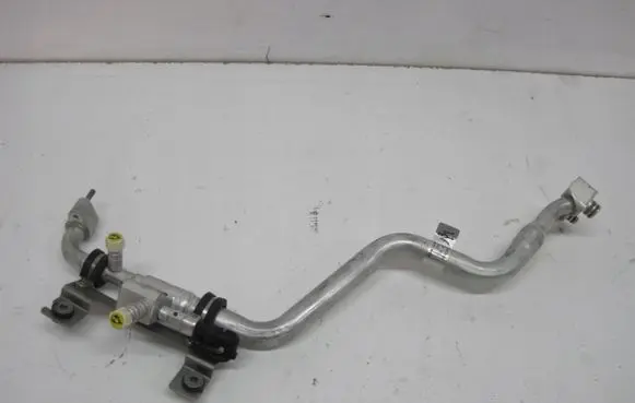 Maserati Grecale Air conditioning (A/C) pipe/hose 670176386