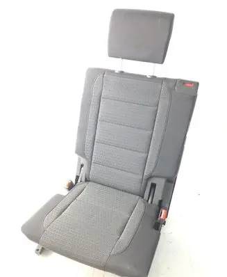Volkswagen Touran II Third row seats 