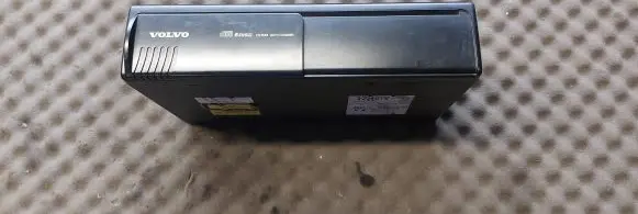 Volvo S60 CD/DVD changer 8651018