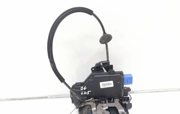 Volkswagen Golf V Rear door lock 7L0839016D 1K4839086D