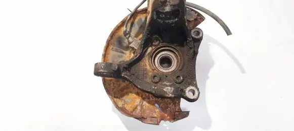 Volkswagen PASSAT B6 Front wheel hub