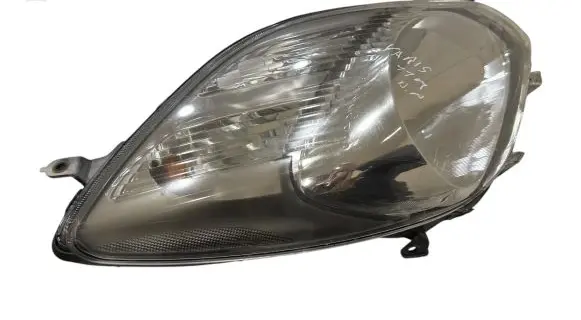 Toyota Yaris Headlight/headlamp 811100D350