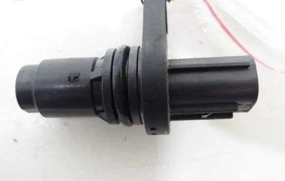 Camshaft position sensor