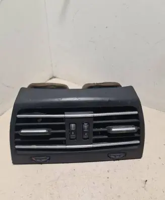 BMW 7 F01 F02 F03 F04 Rear air vent grill 9118249