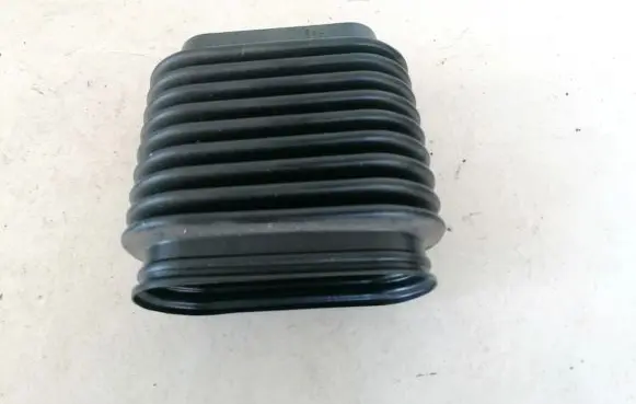 Opel Vectra C Air intake hose/pipe 09229348 313686131