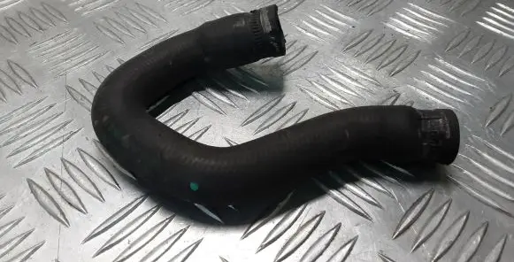 Mercedes-Benz R W251 Engine coolant pipe/hose A2515013582