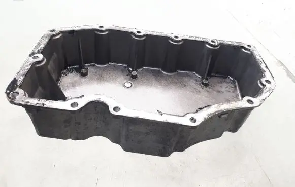 Oil sump