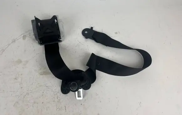 BMW X6 M Front seatbelt S2716104109H 10B3071P0253M