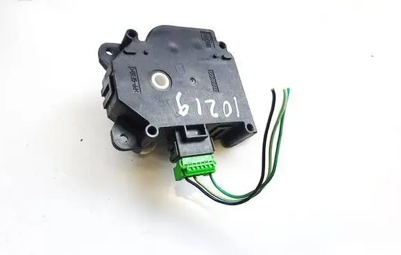 Subaru Outback Air flap motor/actuator 1138002350 113800-2350