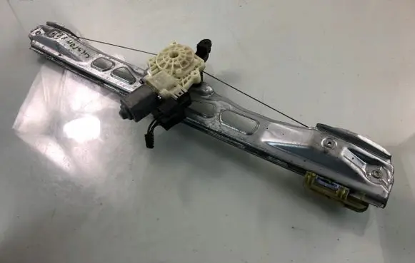 Front door window regulator with motor