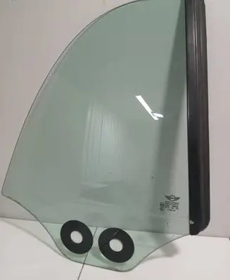 Mini One - Cooper R50 - 53 Rear side window 43R00022 E000190