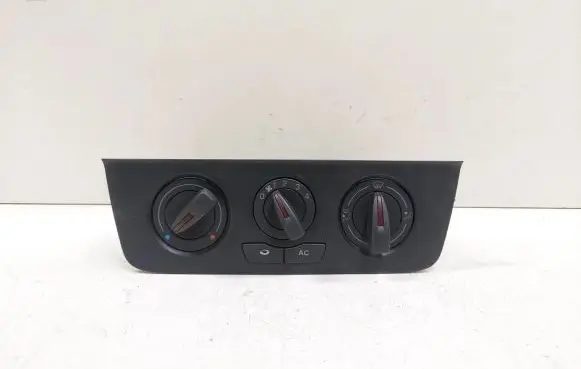 Seat Ibiza IV (6J,6P) Climate control unit 6J0820045 90151372 6Q0819445