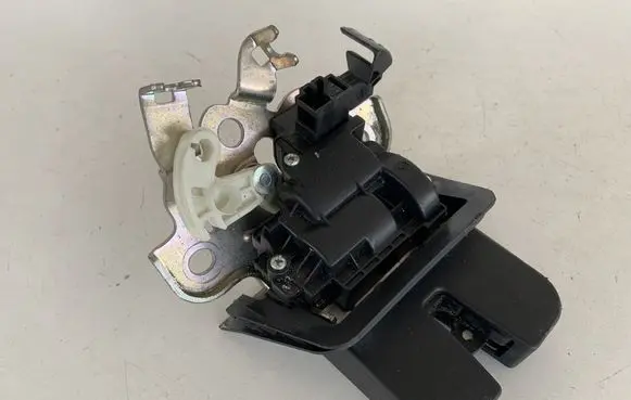 Audi Q5 SQ5 Tailgate/trunk/boot lock/catch/latch 8R0827505