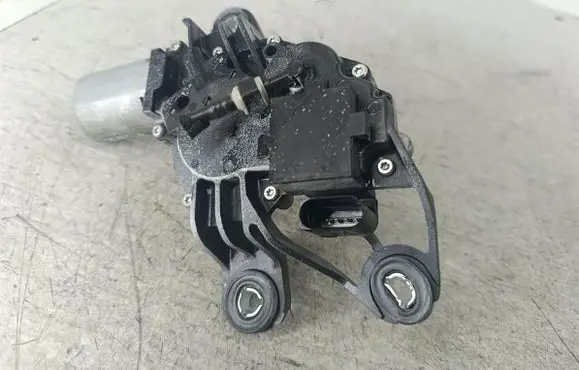 Volkswagen Golf Plus Rear window wiper motor 