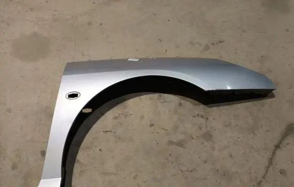 Peugeot 407 Fender