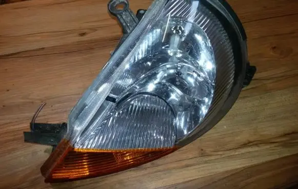 Ford Ka Headlight/headlamp 011a02a04hcrpl04