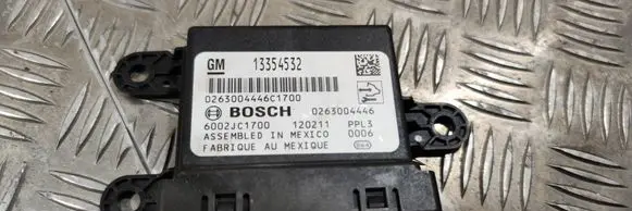 Opel Zafira C Parking PDC control unit/module 13354532