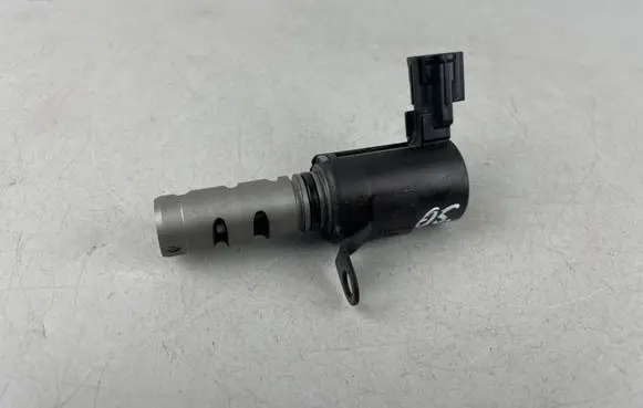 Subaru Outback Camshaft vanos timing valve 10921AA070